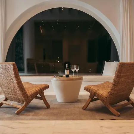 Villa Villa Nokly-Mykonos With Sea Views And Exceptional Amenities *